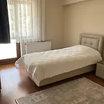 Corner Luxury Suit