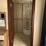 Corner Luxury Suit